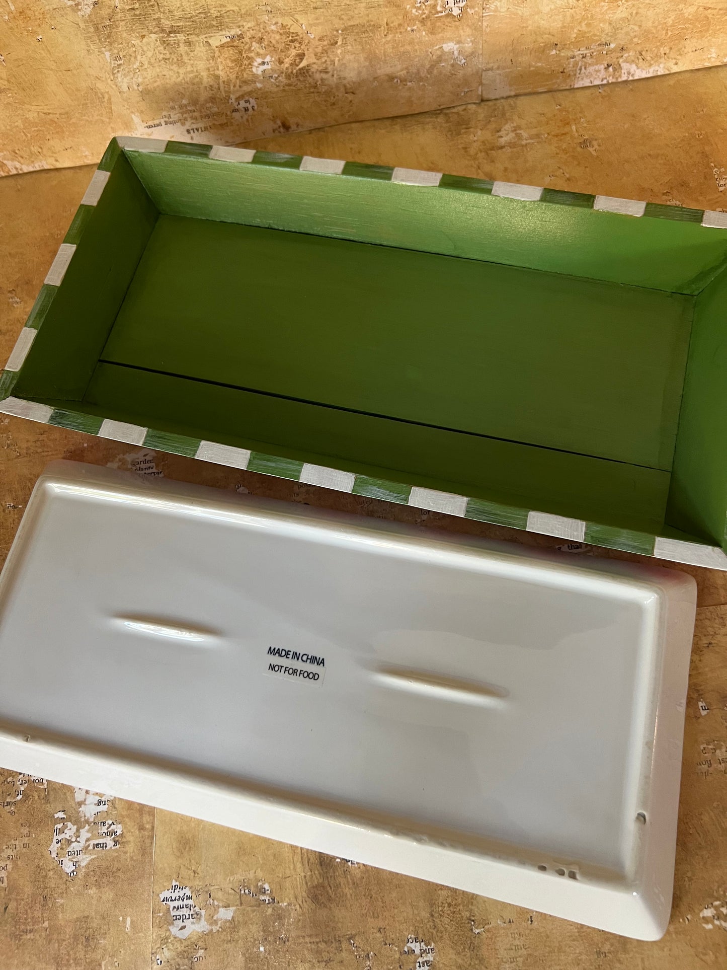 Porcelain Dish in Checkered Wood Tray