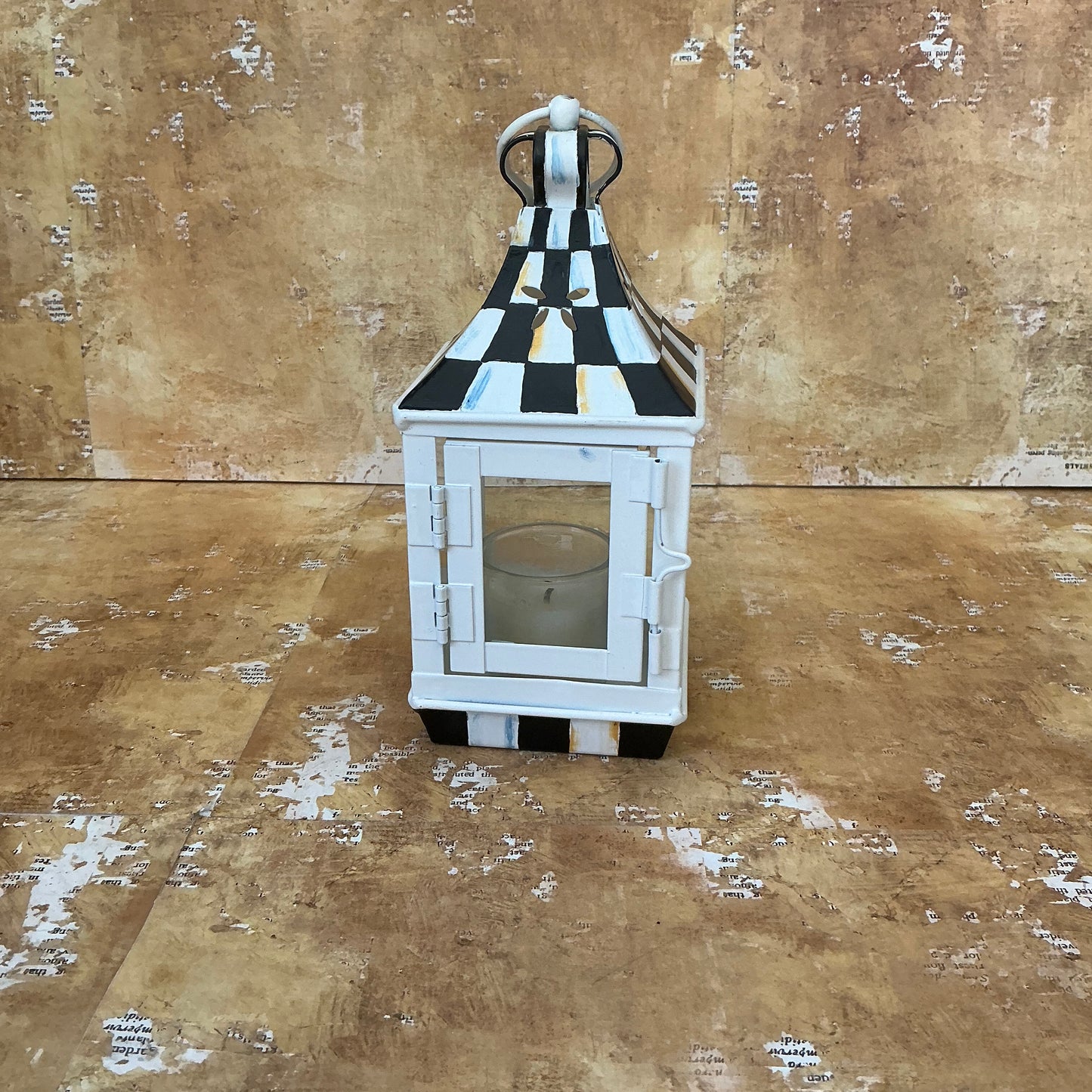 Black and White Checkered Lantern
