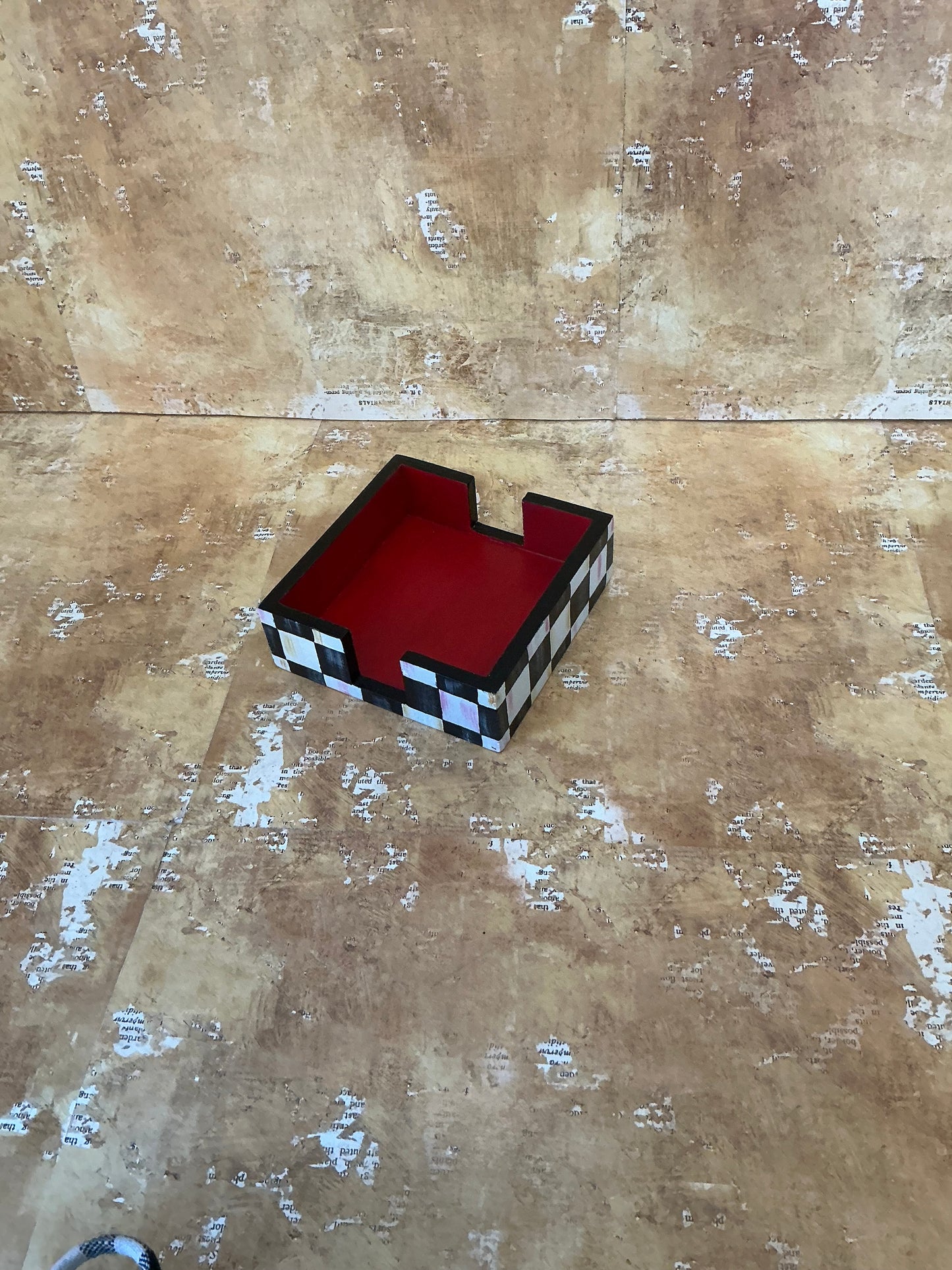 Checkered Coasters With Box