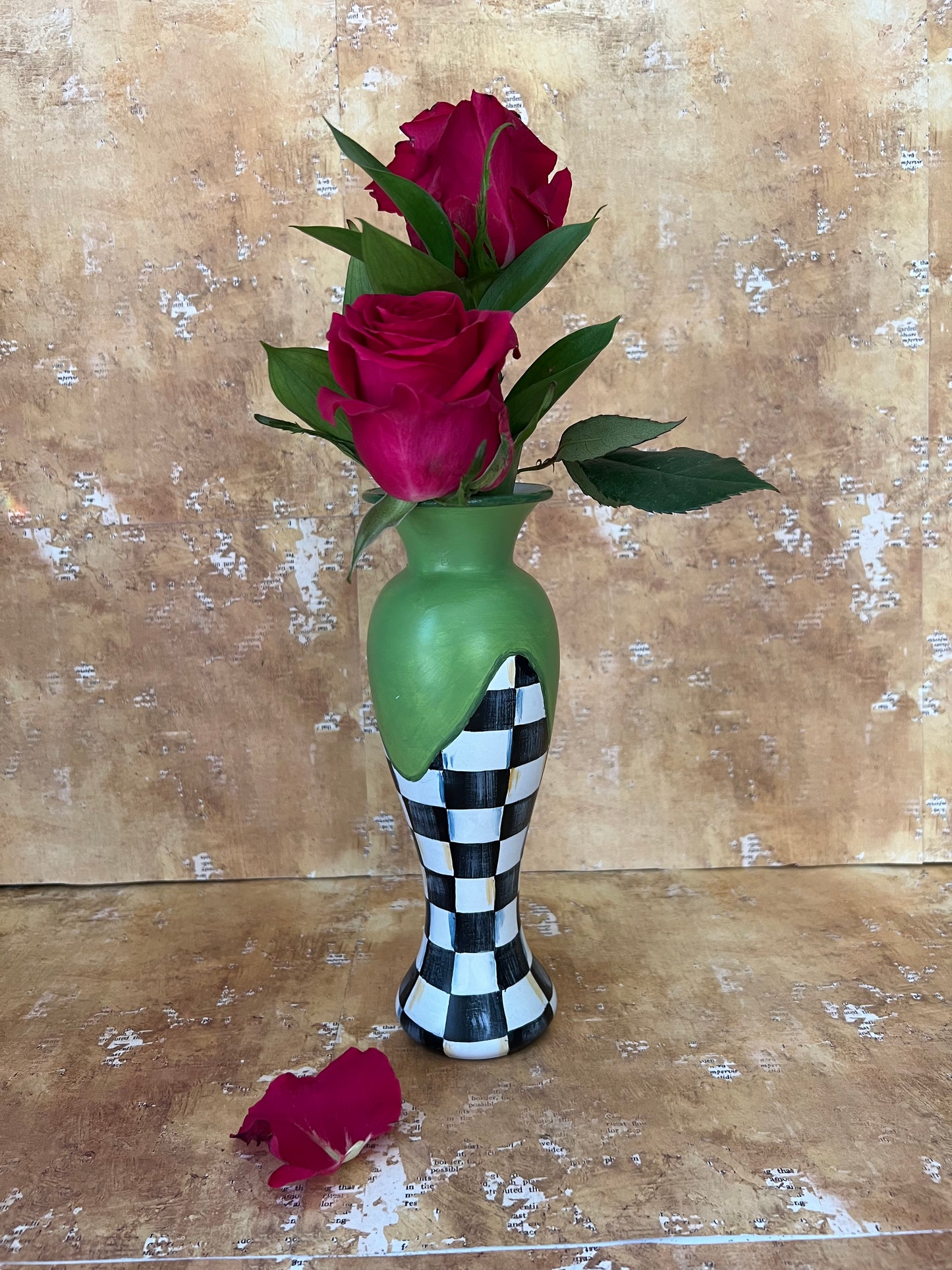 Checks in the Thicket Vase