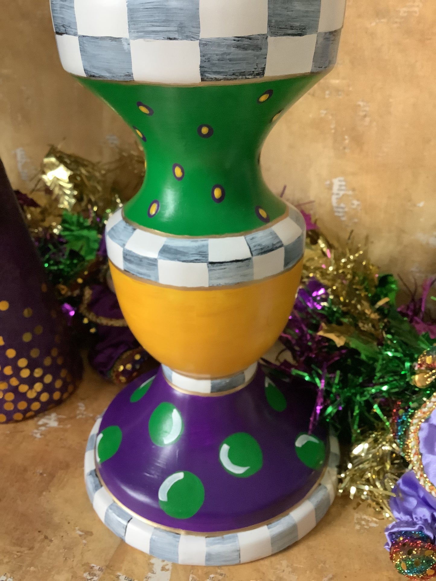 Royal Court Candleholder