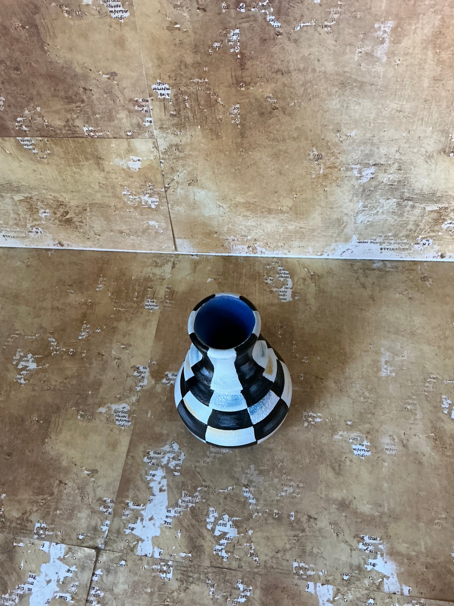 Waterfall Petite Vase