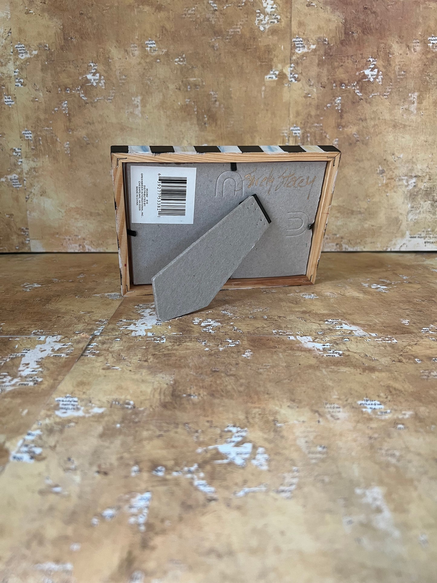 Frame with Shoes