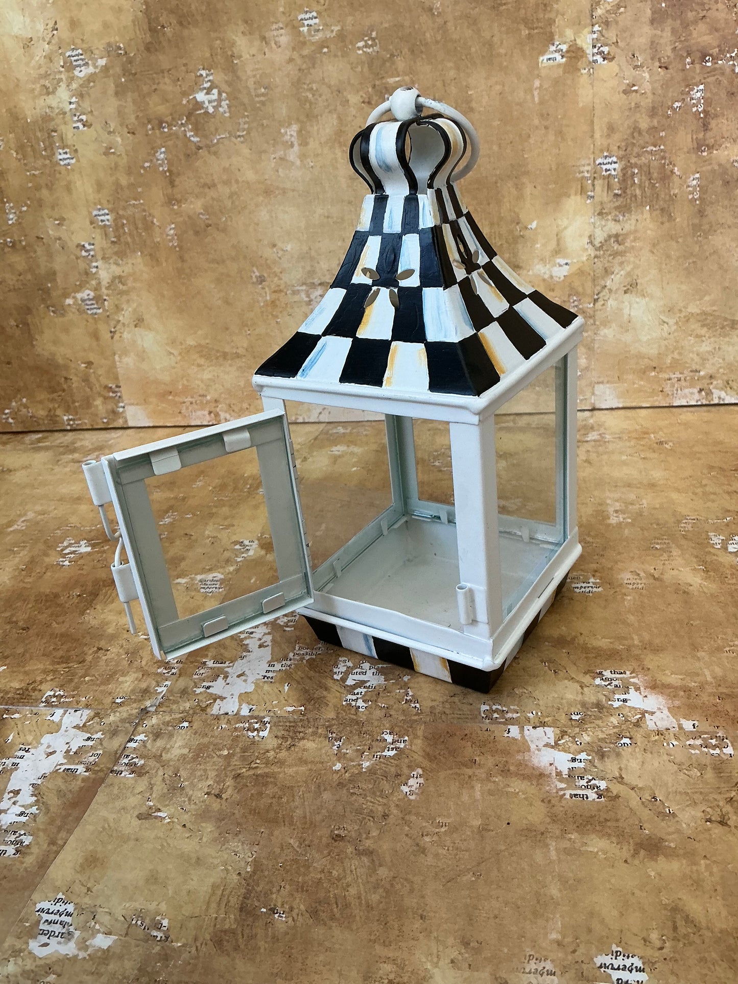 Black and White Checkered Lantern
