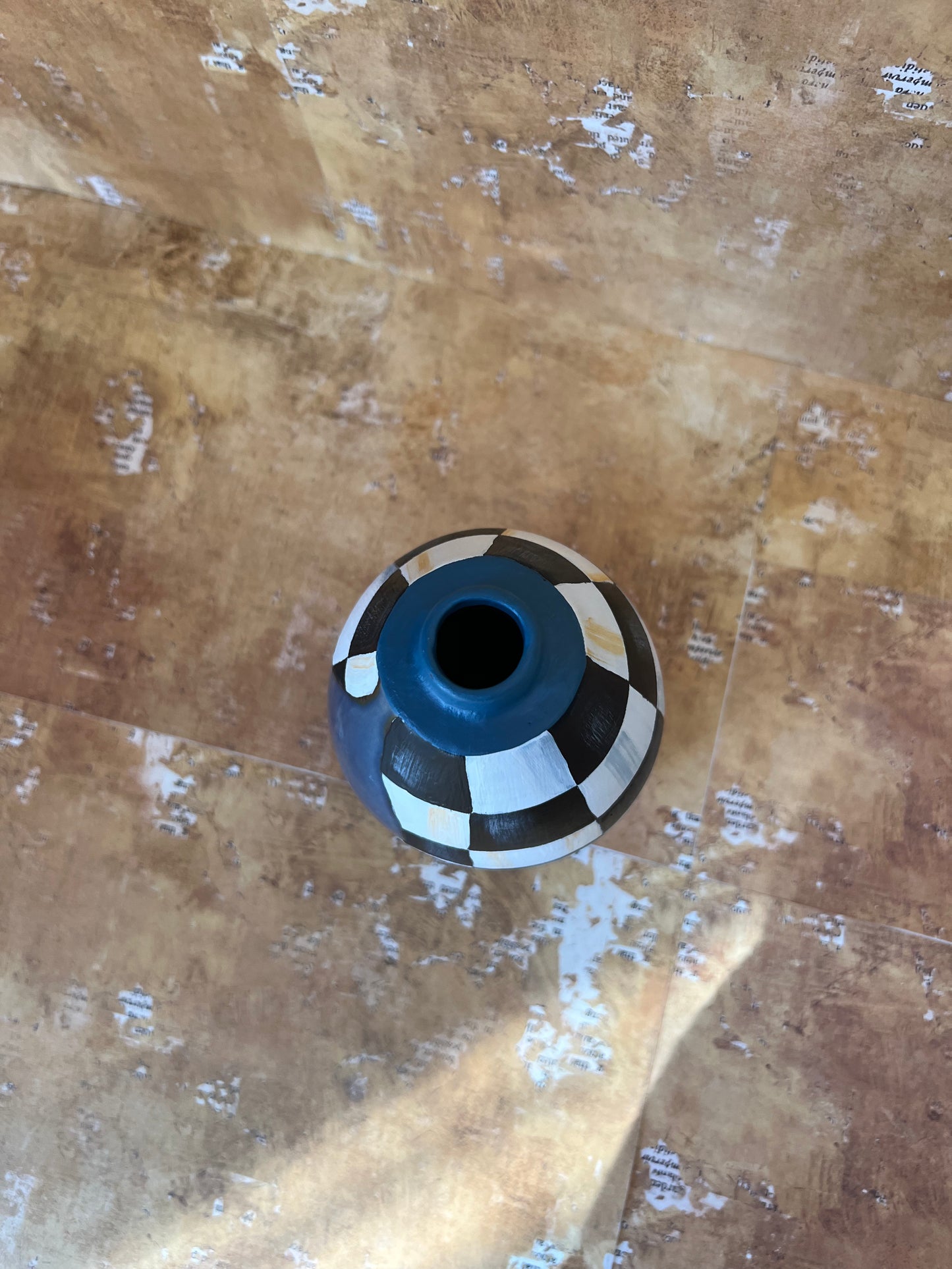 Blue glazed teardrop vase