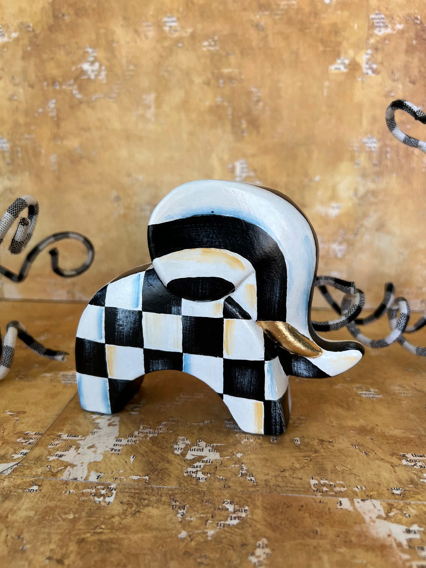 Elegant elephant