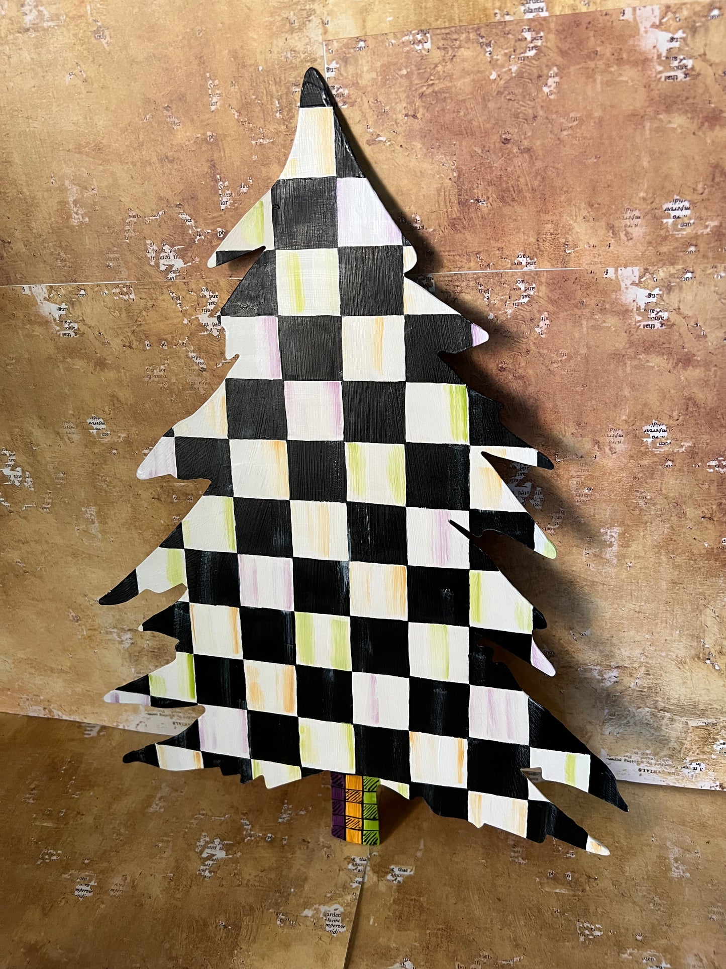 Checkered metal tree