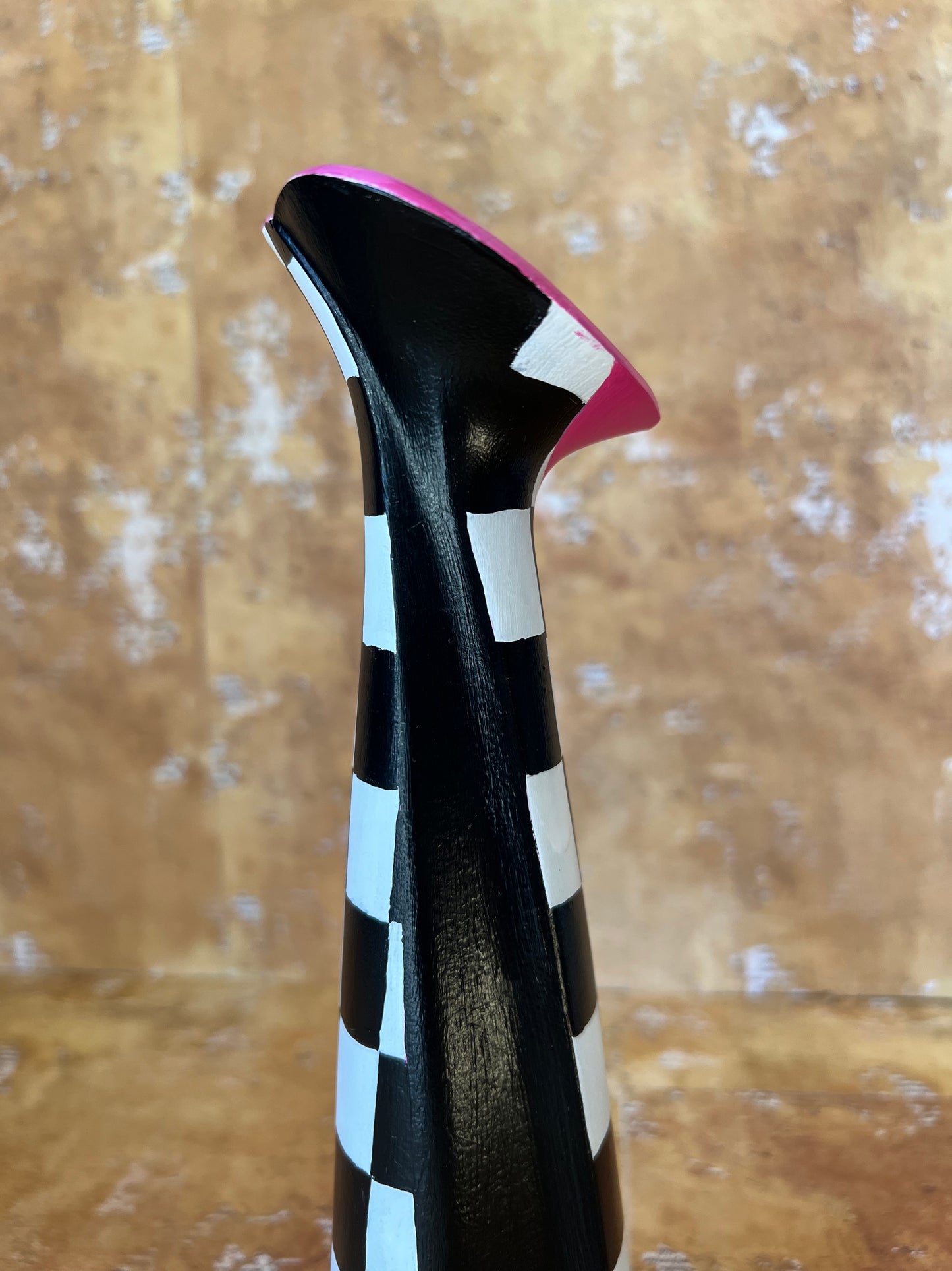 Heart throb vase
