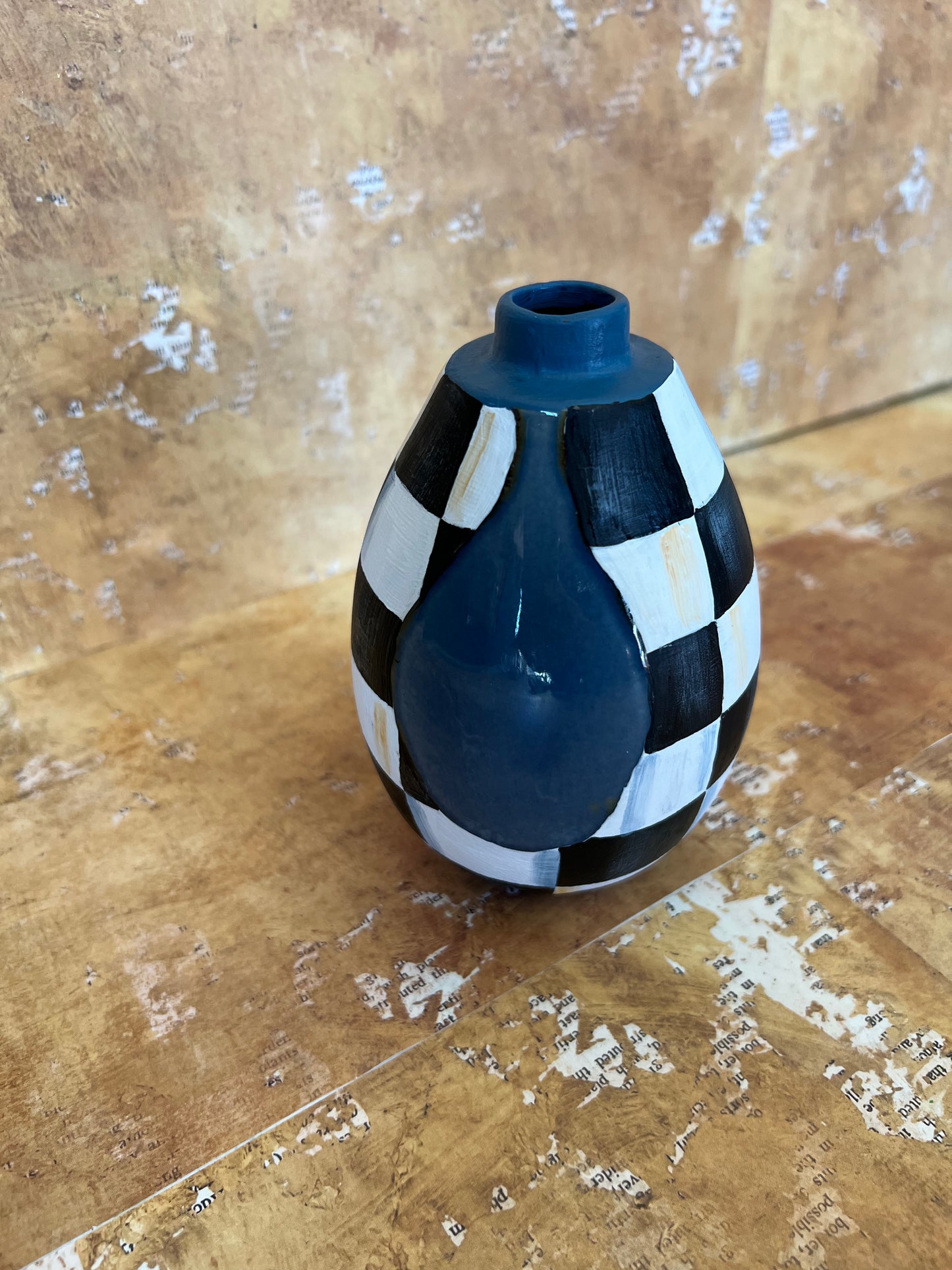 Blue glazed teardrop vase