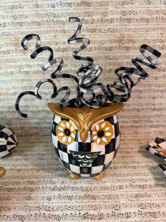 Owl Wing It Vase
