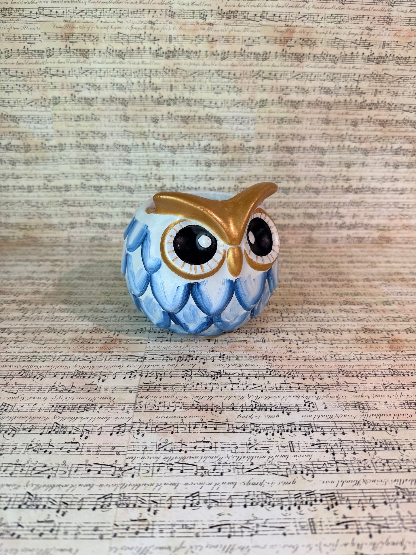 Big-Eyed Owl Planter