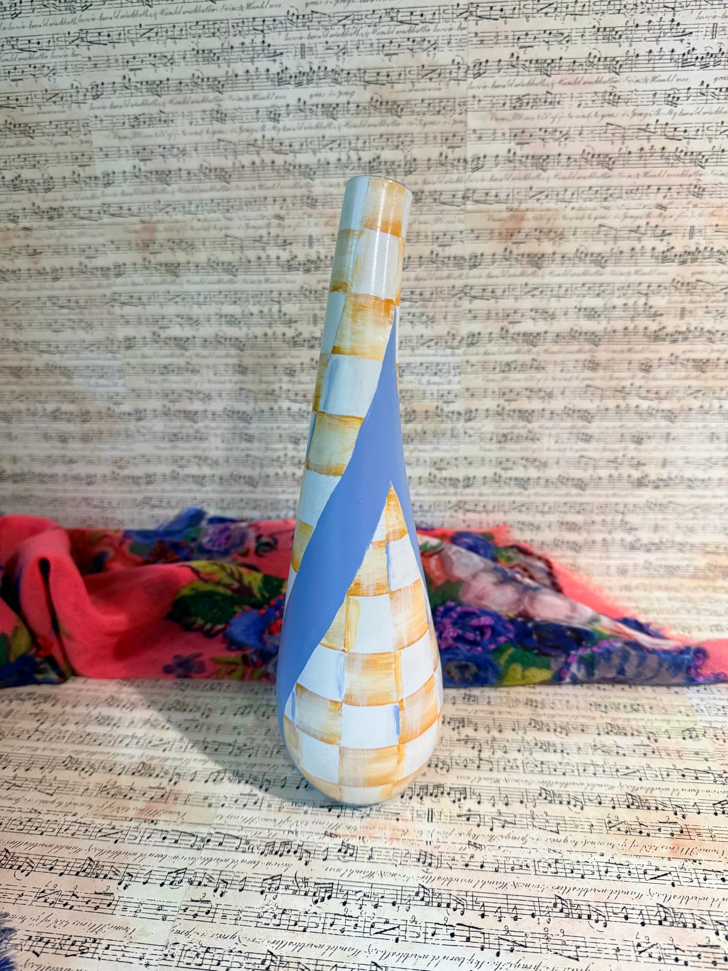 Parchment Teardrop Vase