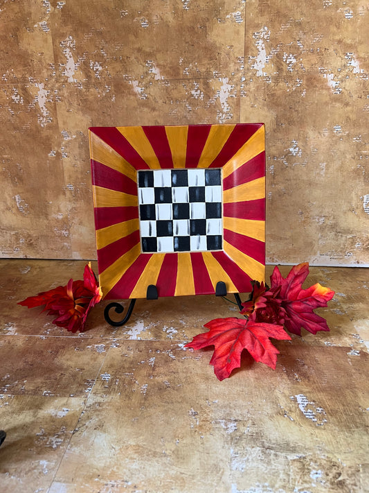 Checkered and striped plate/plaque