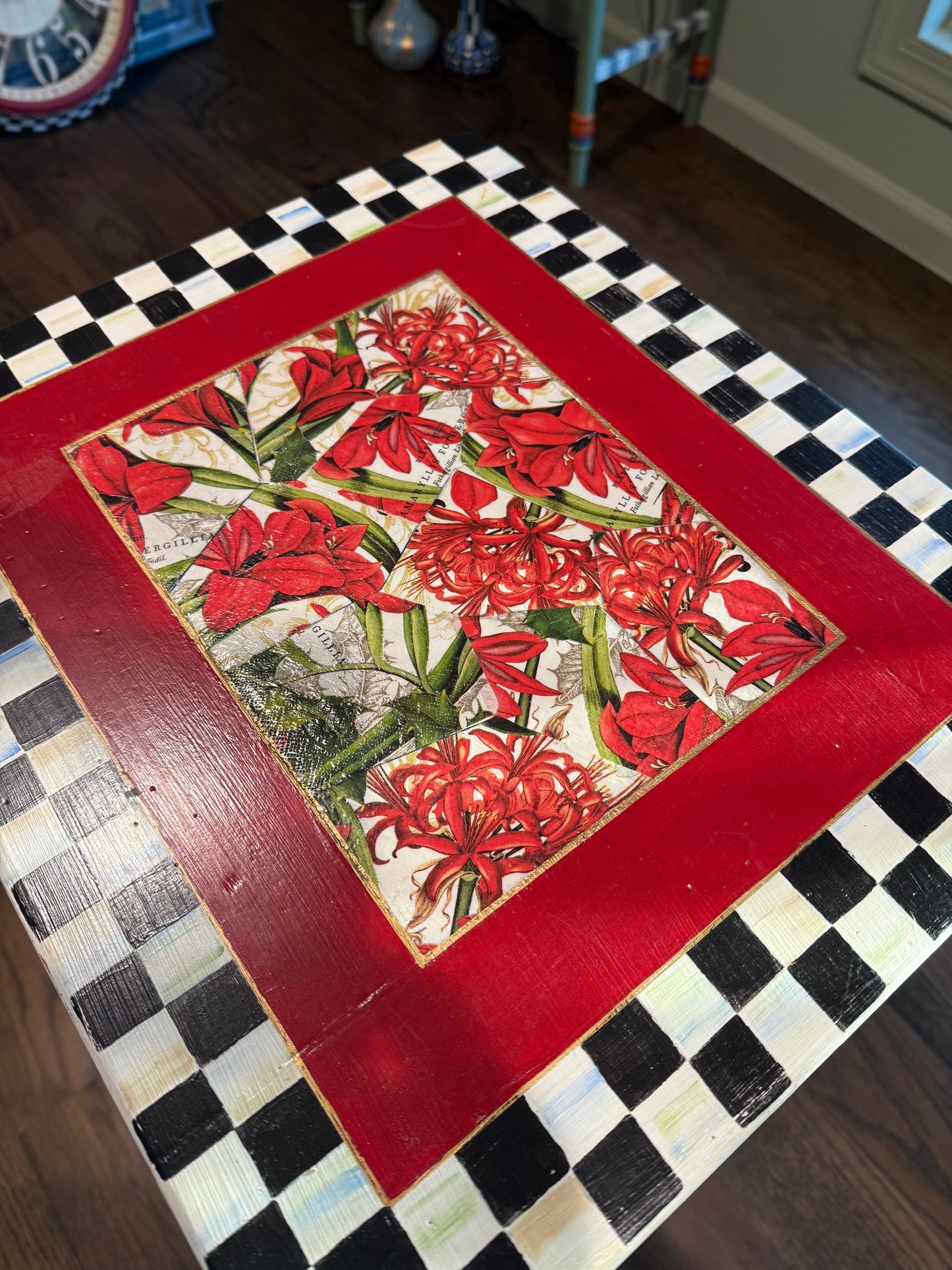 Poinsettia Accent Table