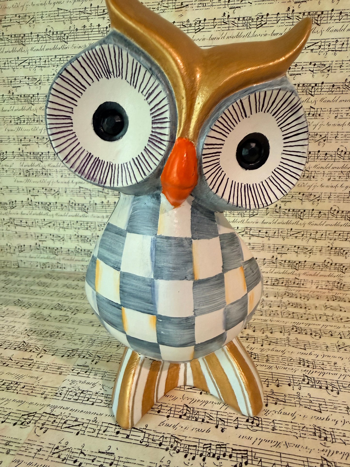Big-Eyed Owl Figurine