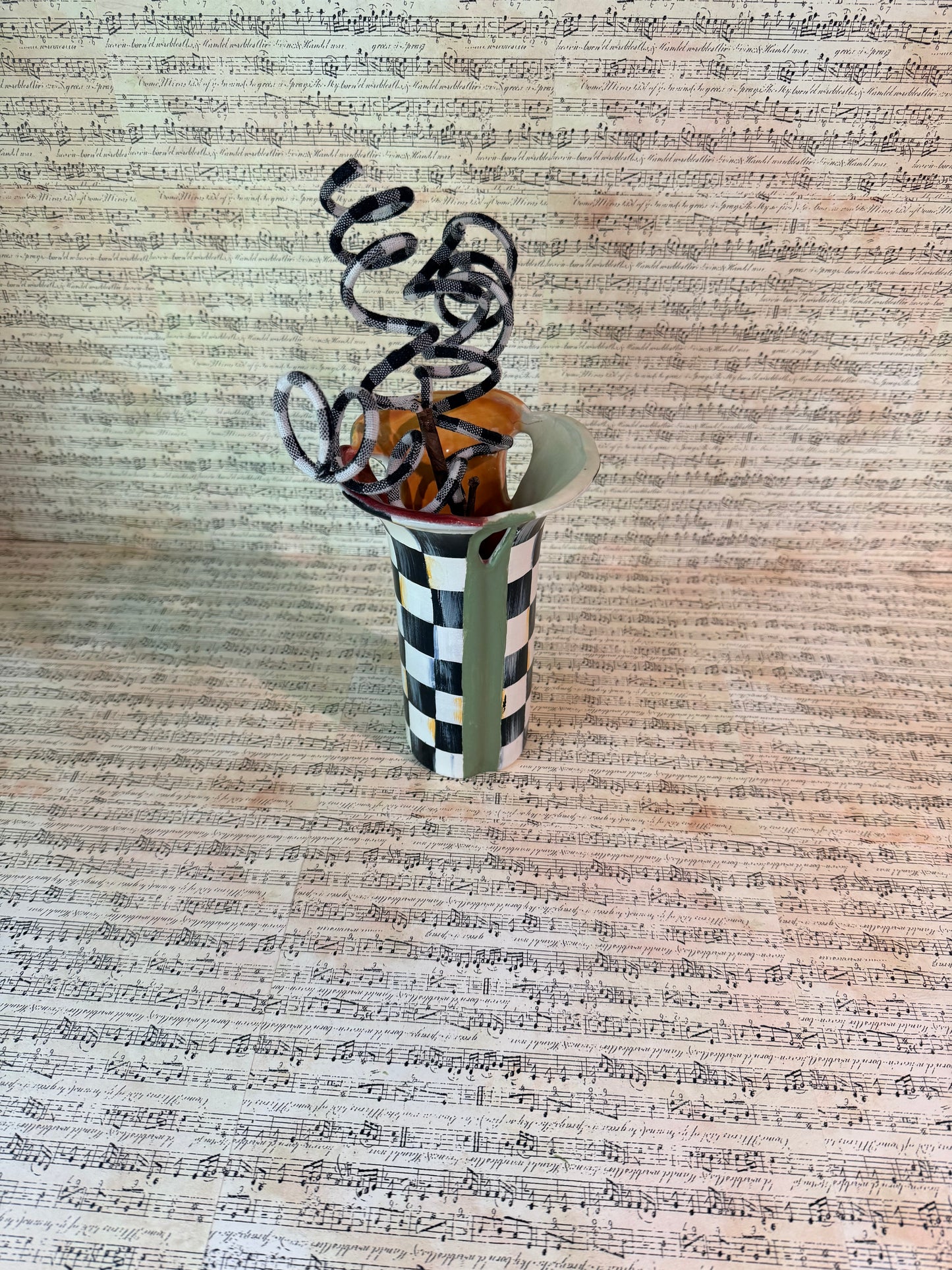 “Dolly” Vase